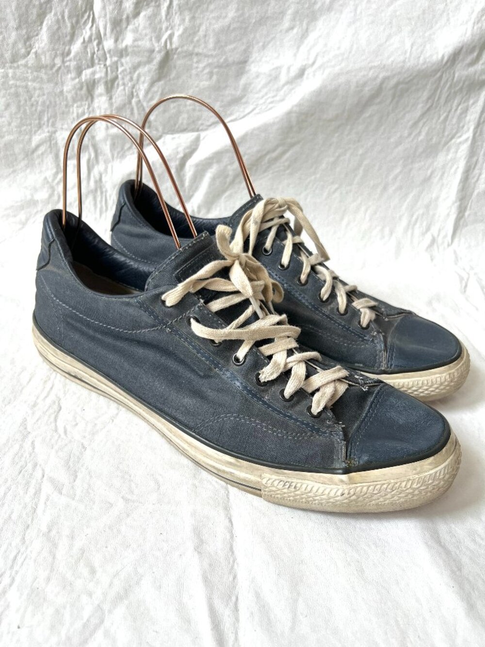 Converse John Varvatos sneakers mens 12 navy blue canvas leather low top shoes